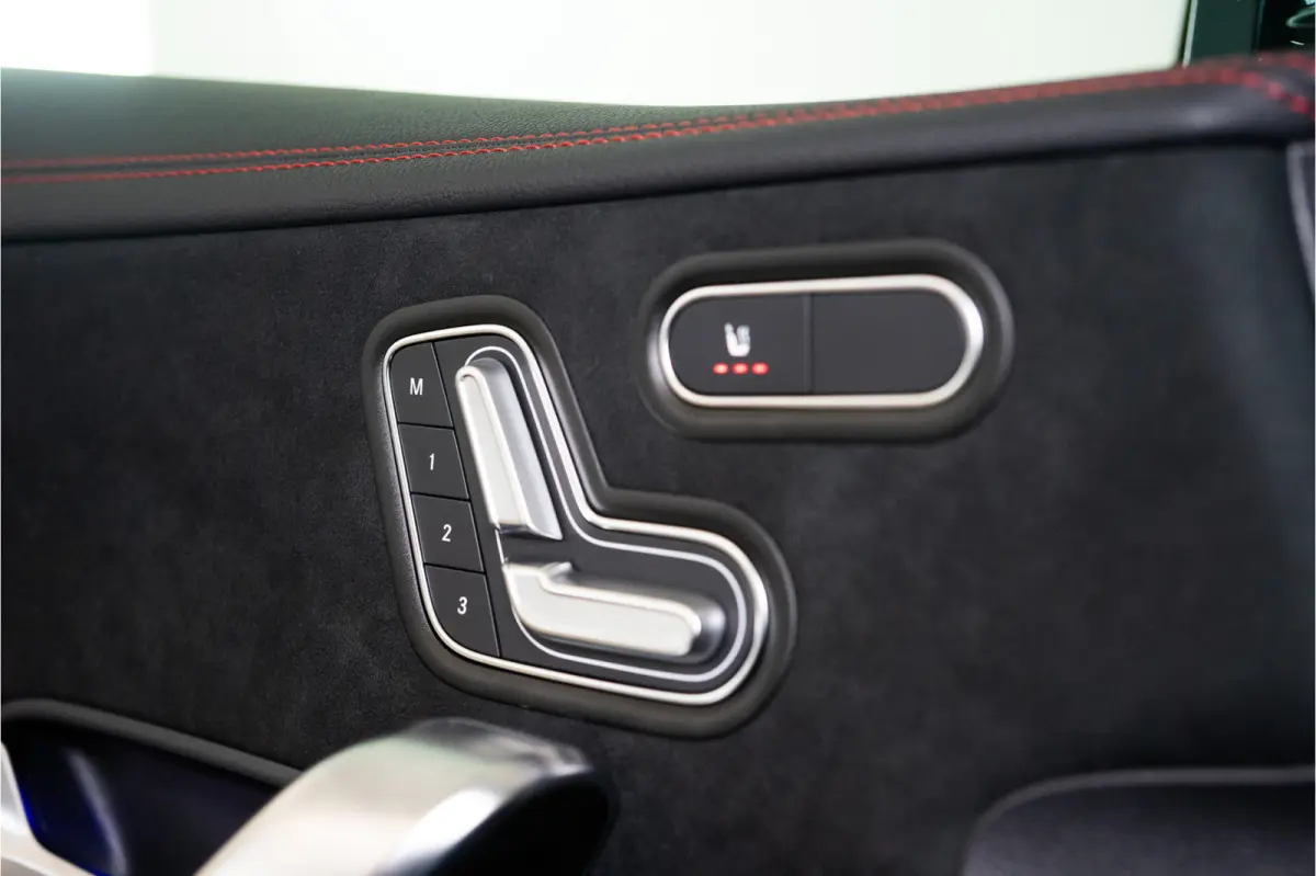 250 e Premium+ AMG 218PK | Pano | Sfeer | Trekhaak | Burmester | Keyless | VOL! Fabrieksgarantie