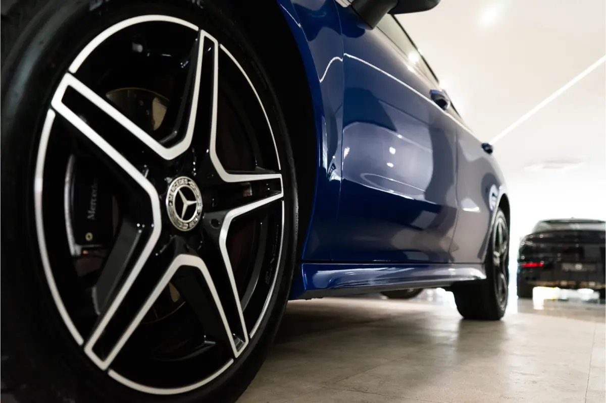 250 e Premium+ AMG 218PK | Pano | Sfeer | Trekhaak | Burmester | Keyless | VOL! Fabrieksgarantie