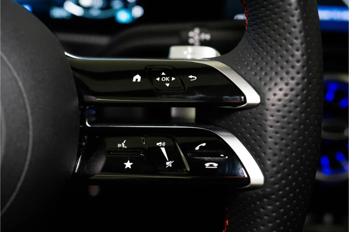 250 e Premium+ AMG 218PK | Pano | Sfeer | Trekhaak | Burmester | Keyless | VOL! Fabrieksgarantie