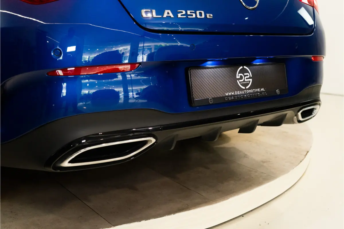 250 e Premium+ AMG 218PK | Pano | Sfeer | Trekhaak | Burmester | Keyless | VOL! Fabrieksgarantie