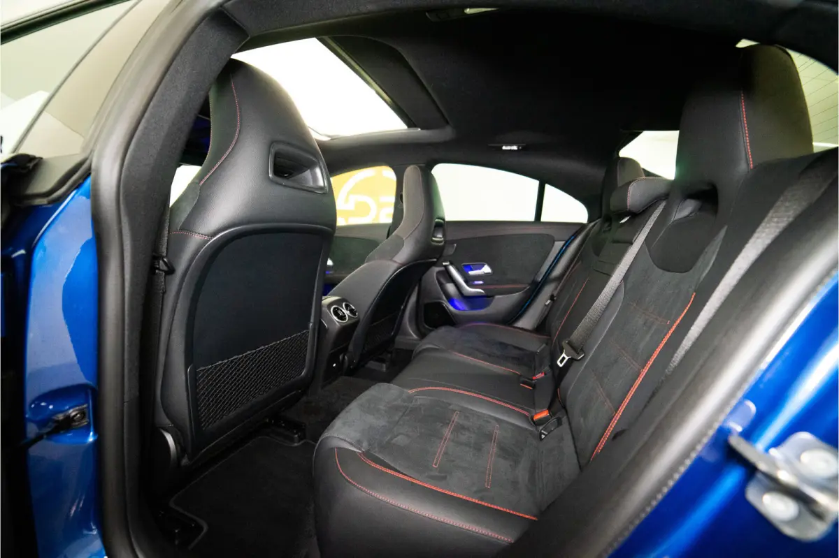250 e Premium+ AMG 218PK | Pano | Sfeer | Trekhaak | Burmester | Keyless | VOL! Fabrieksgarantie
