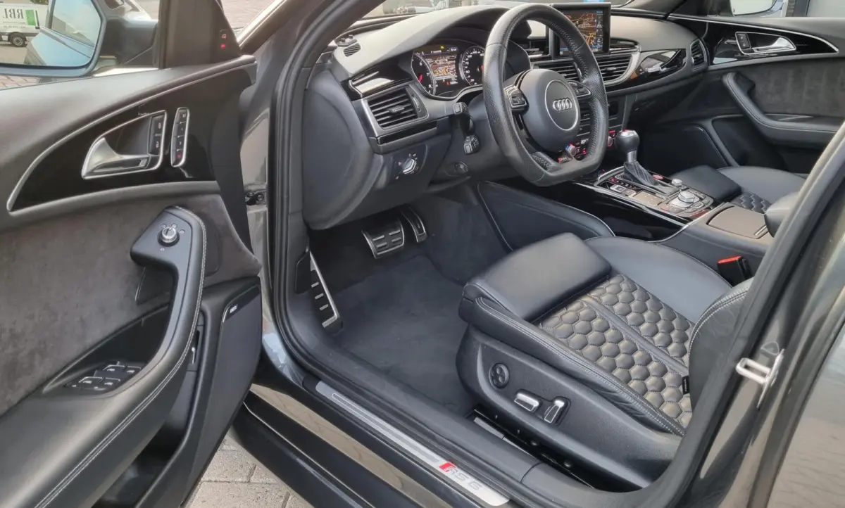 4.0 TFSI RS 6 quattro