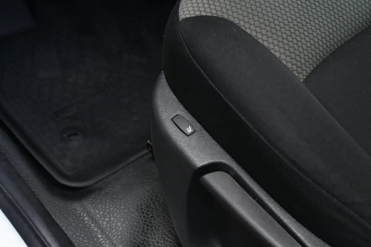 1.5 Blue dCi 80 Comfort AIRCO | CRUISE | PDC