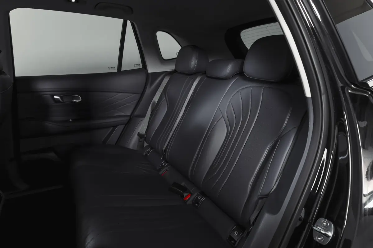 1.5 Pro PHEV | 83km Elektrisch | 360° Camera | Stoel-+Stuurverwarming | Adaptive Cruise | Leer | NAV+Carplay | 18" | 7540