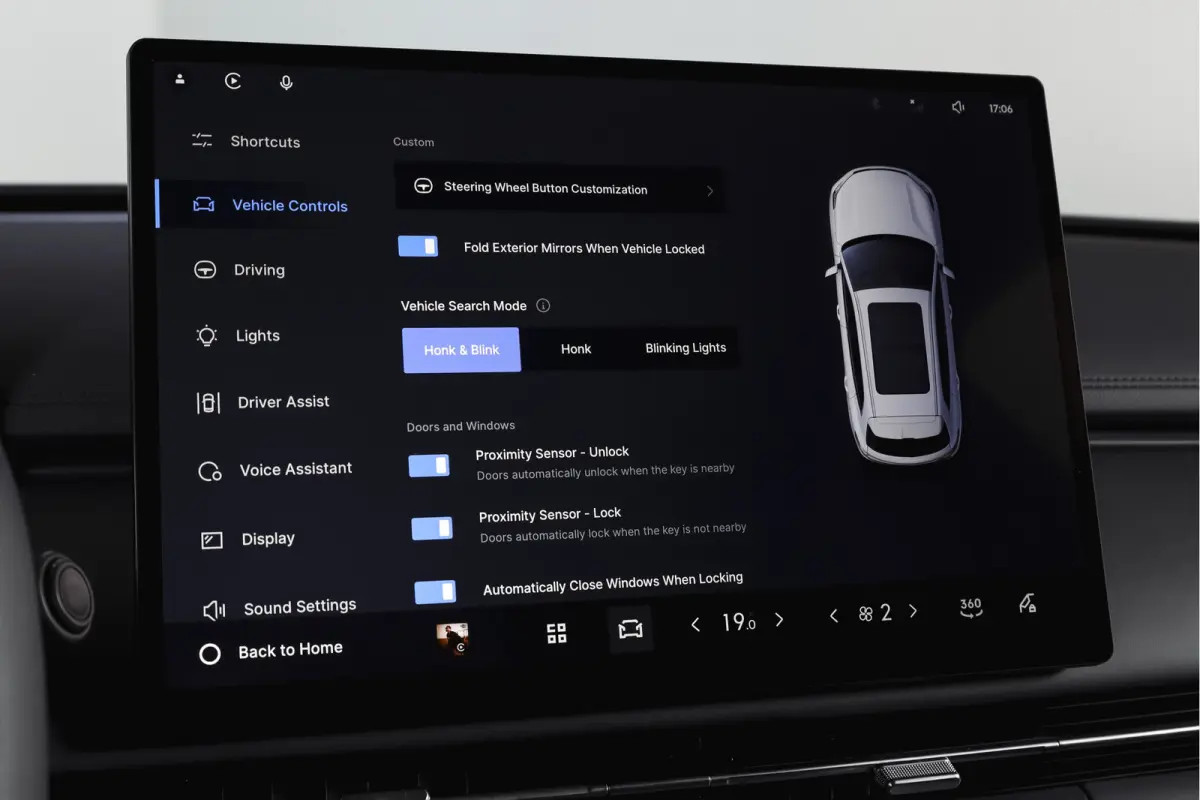 1.5 Pro PHEV | 83km Elektrisch | 360° Camera | Stoel-+Stuurverwarming | Adaptive Cruise | Leer | NAV+Carplay | 18" | 7540