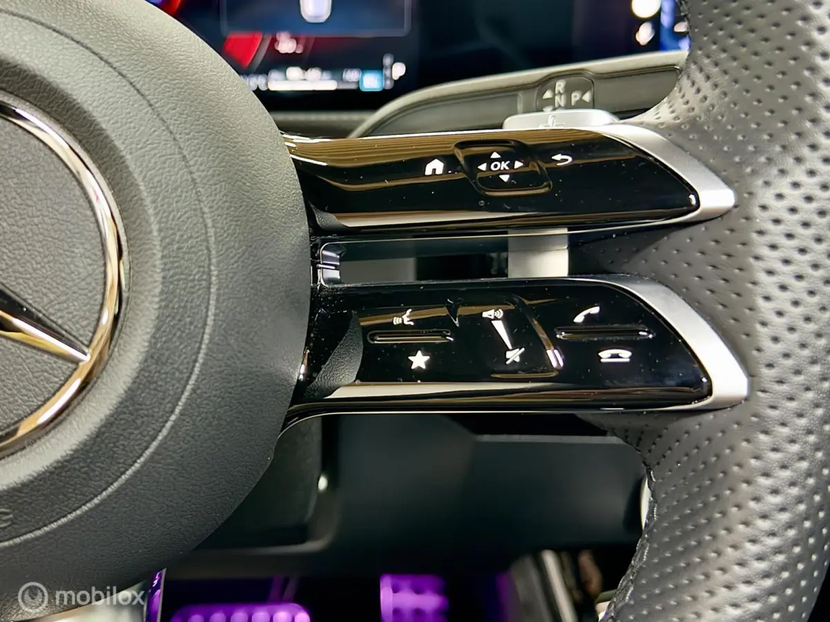 250e AMG | Pano | Burmester | Memory | Beam | 360+ | Vol. Leer | 19" | Stoel- & stuurverwarming | Dodehoek | Fingerprint | 2 jr fabrieksgarantie | ACC | SOH 100% | Keyless | Sfeer | 450Nm |2