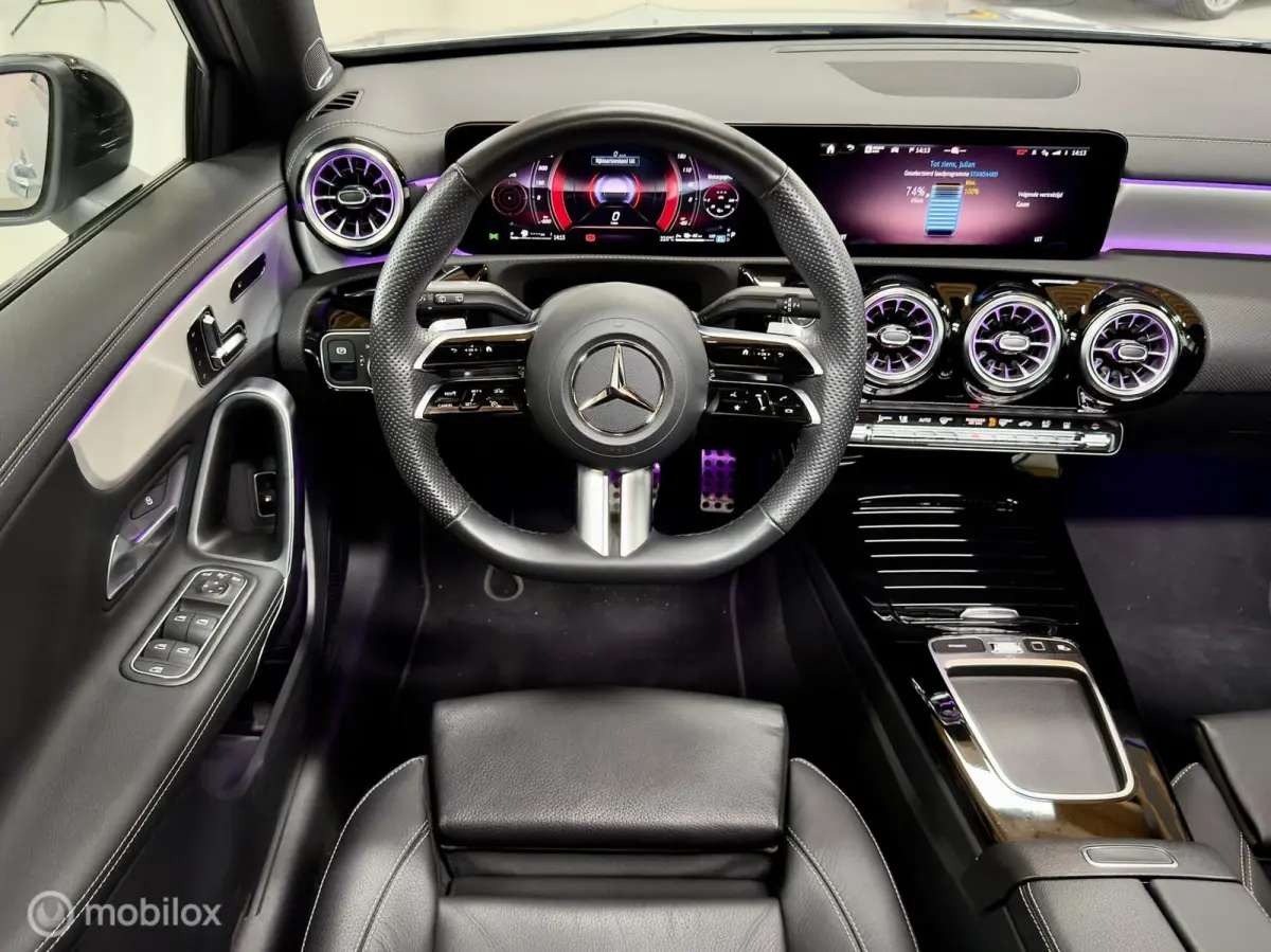 250e AMG | Pano | Burmester | Memory | Beam | 360+ | Vol. Leer | 19" | Stoel- & stuurverwarming | Dodehoek | Fingerprint | 2 jr fabrieksgarantie | ACC | Keyless | Sfeer | 218 PK