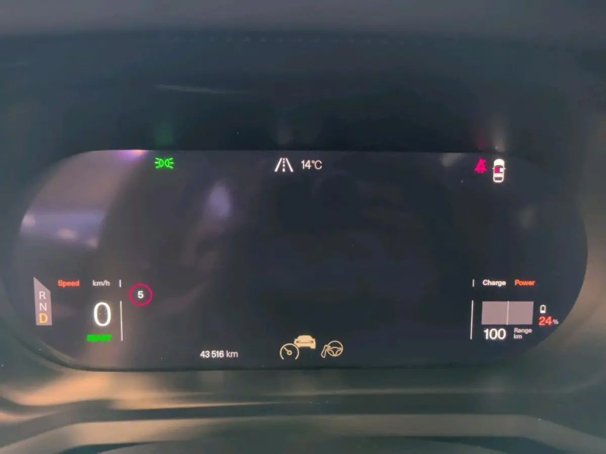 Long Range Single Motor 78 kWh // 96% SoH | Pilot Pack | Plus Pack | Panoramadak | Trekhaak | Harman Kardon | 360 camera | Memory