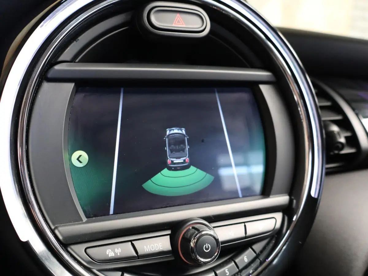 2.0 S 192pk AUT | LED Koplampen | Navigatie | 17" Velgen