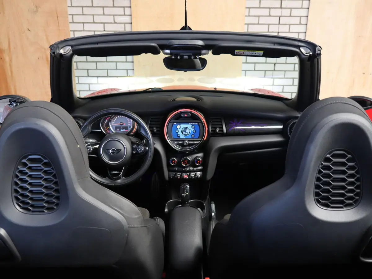 2.0 S 192pk AUT | LED Koplampen | Navigatie | 17" Velgen