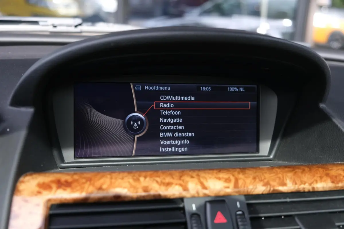 650i High Executive|Rijklaar!|Pano|367pk!|Youngtimer|Stoelverwarming|Xenon|Keyless|Schuif/-kanteldak|8-CIL|