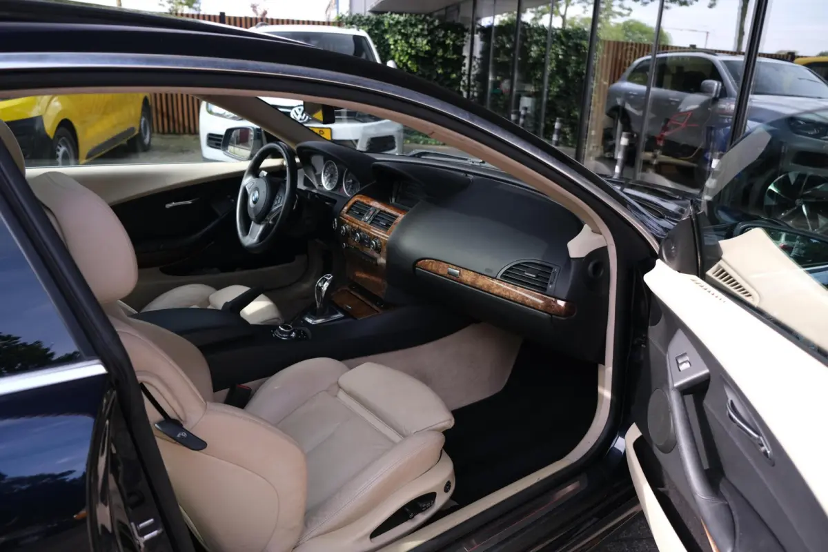 650i High Executive|Rijklaar!|Pano|367pk!|Youngtimer|Stoelverwarming|Xenon|Keyless|Schuif/-kanteldak|8-CIL|