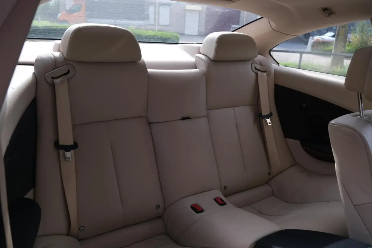 650i High Executive|Rijklaar!|Pano|367pk!|Youngtimer|Stoelverwarming|Xenon|Keyless|Schuif/-kanteldak|8-CIL|