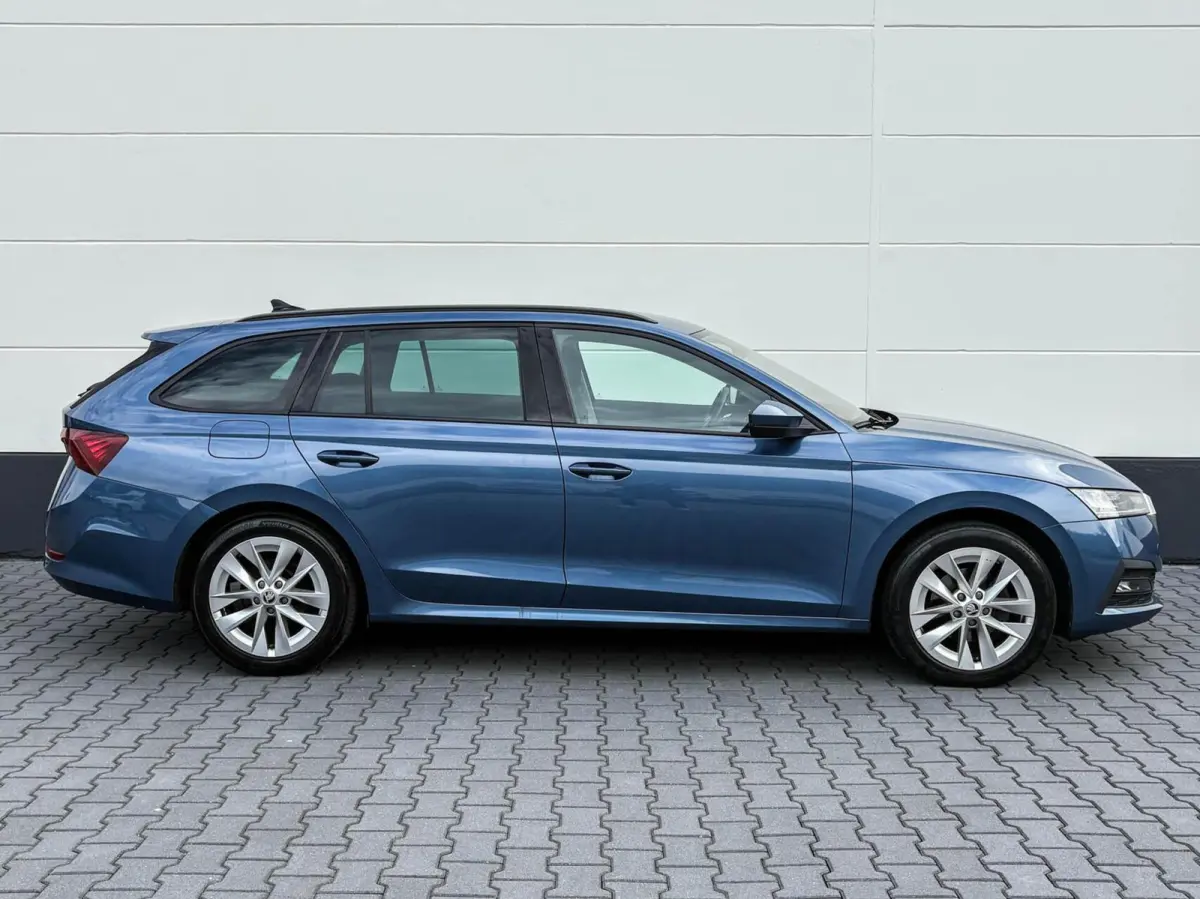 1.0 e-TSI DSG 110pk Business Edition | Adaptive cruise | Stoelverwarming | Trekhaak
