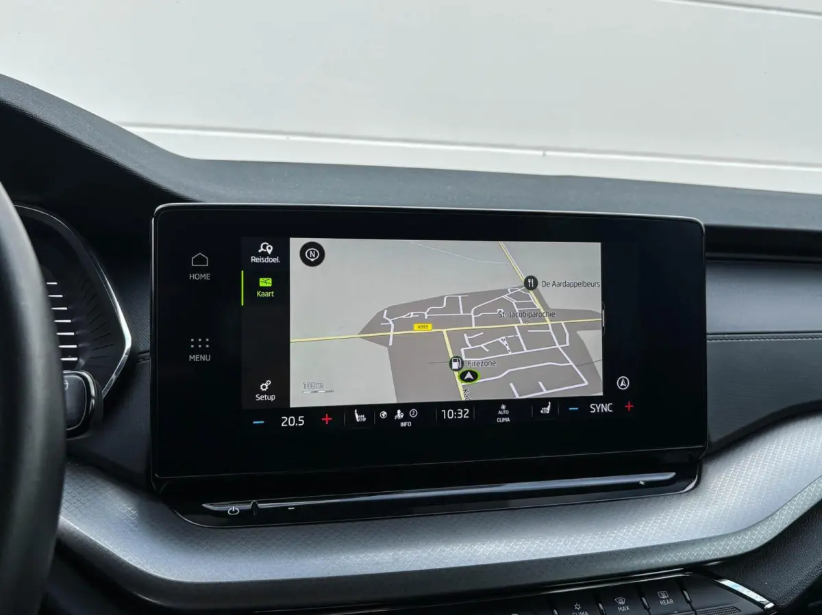 1.0 e-TSI DSG 110pk Business Edition | Adaptive cruise | Stoelverwarming | Trekhaak