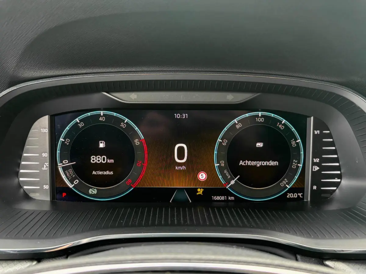 1.0 e-TSI DSG 110pk Business Edition | Adaptive cruise | Stoelverwarming | Trekhaak