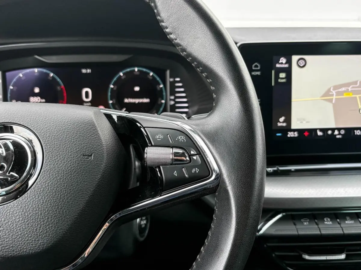 1.0 e-TSI DSG 110pk Business Edition | Adaptive cruise | Stoelverwarming | Trekhaak