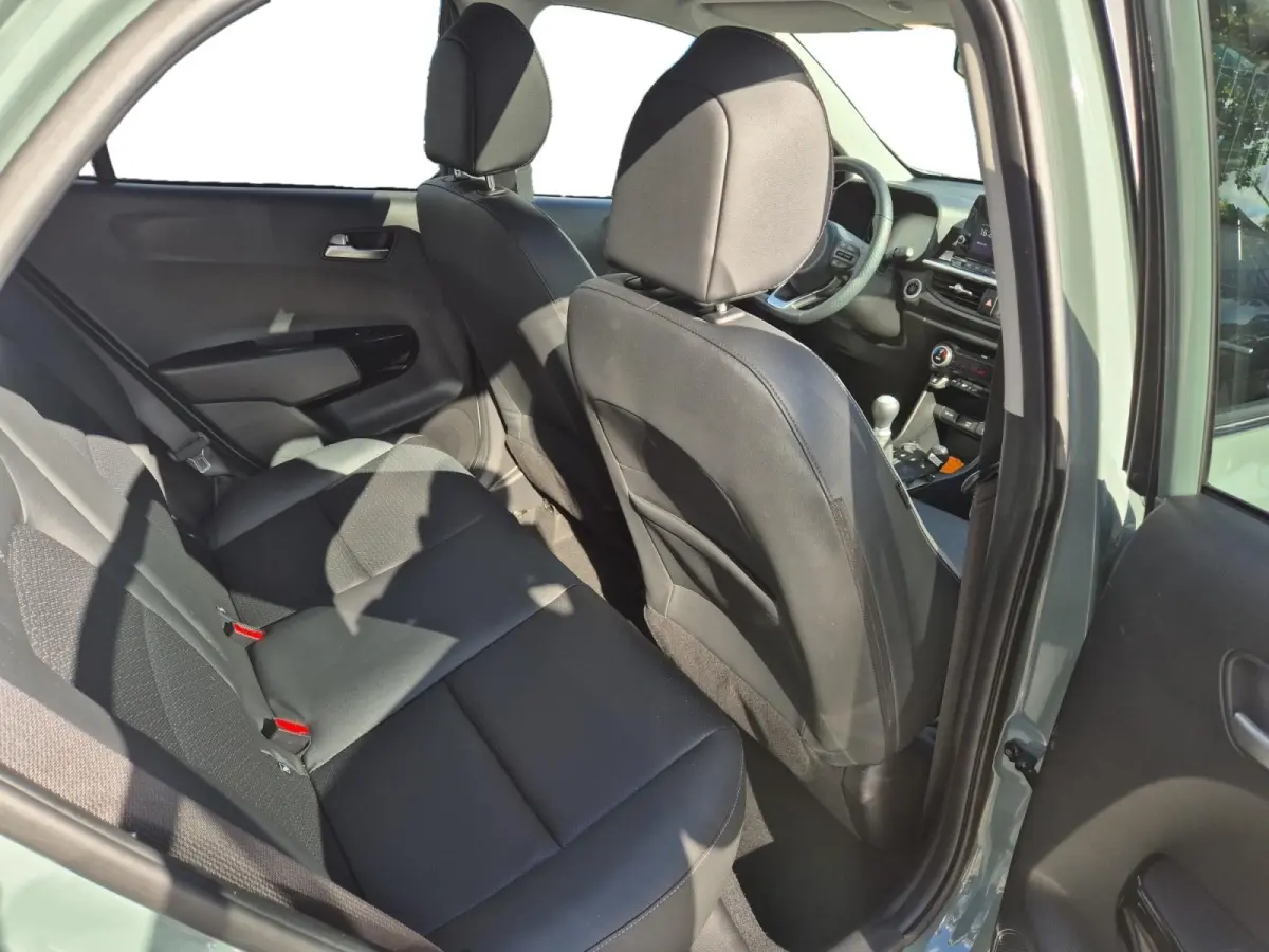 1.0 DPI GT-Line | Cruise Control | Climate Control | Navigatie | Camera | Stoelverwarming | Stuurverwarming | Open Dak | Lederen Bekleding |