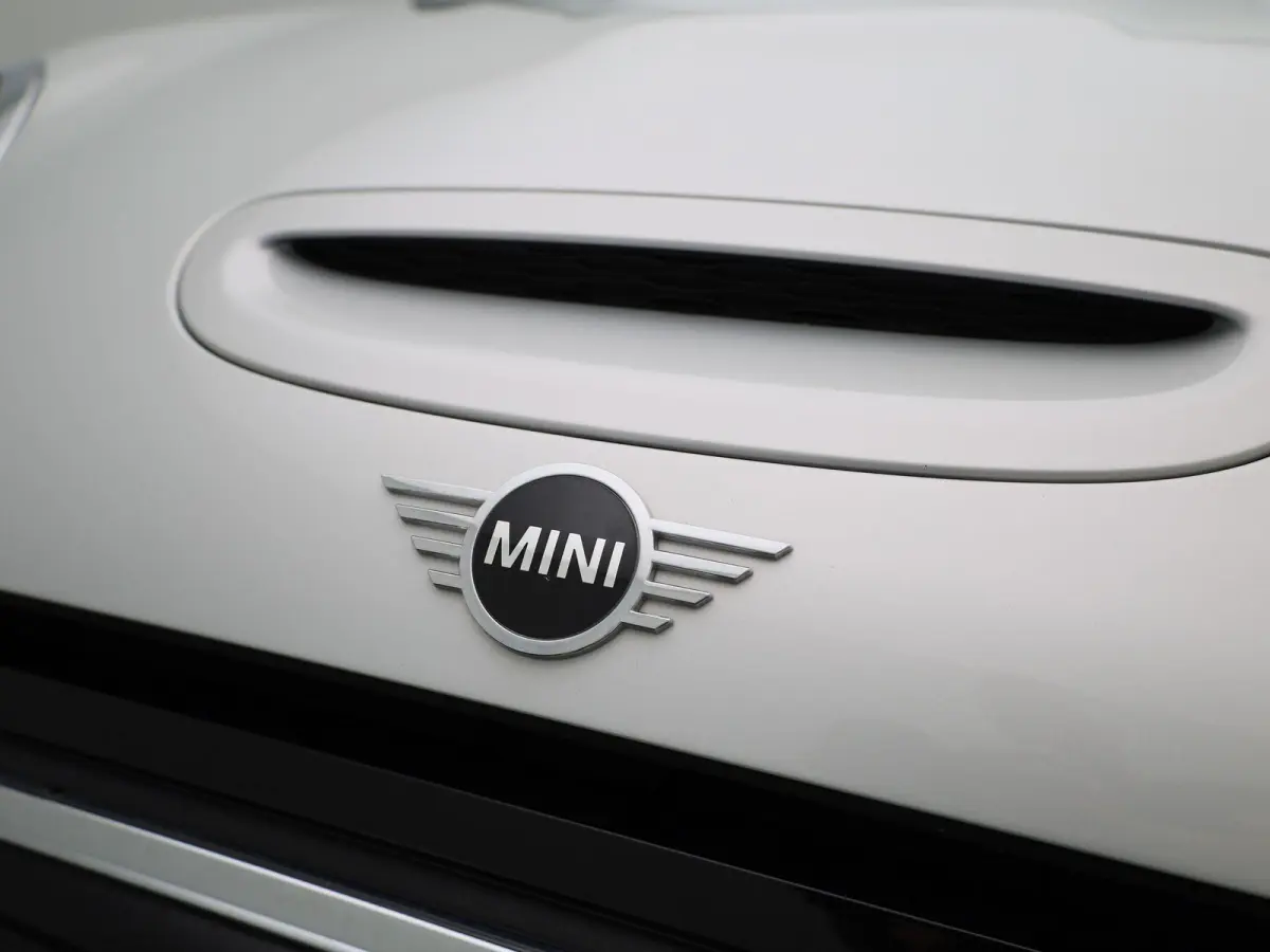 Cooper E | NAVIGATIE | STOELVERWARMING | CLIMATE CONTROL | CRUISE CONTROL | PARKEERSENSOREN ACHTER |