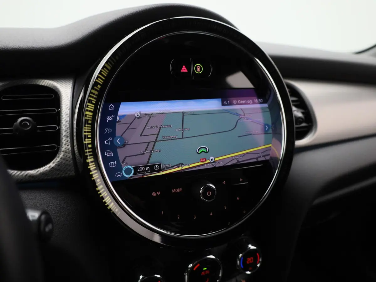 Cooper E | NAVIGATIE | STOELVERWARMING | CLIMATE CONTROL | CRUISE CONTROL | PARKEERSENSOREN ACHTER |