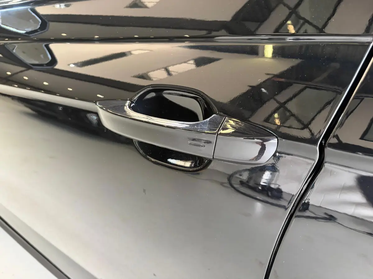 1.0 TSI R-Line Beats CAM Pano Keyles