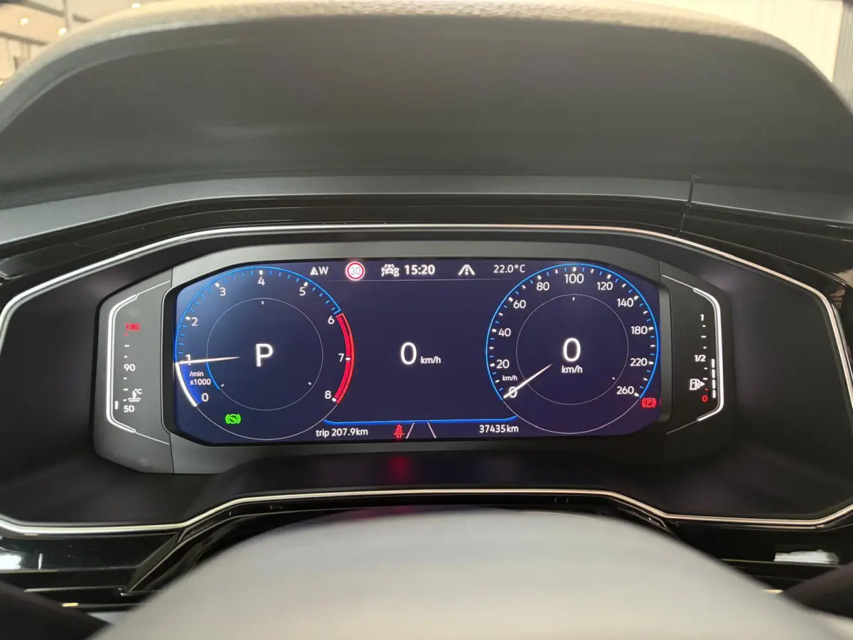 1.0 TSI R-Line Beats CAM Pano Keyles
