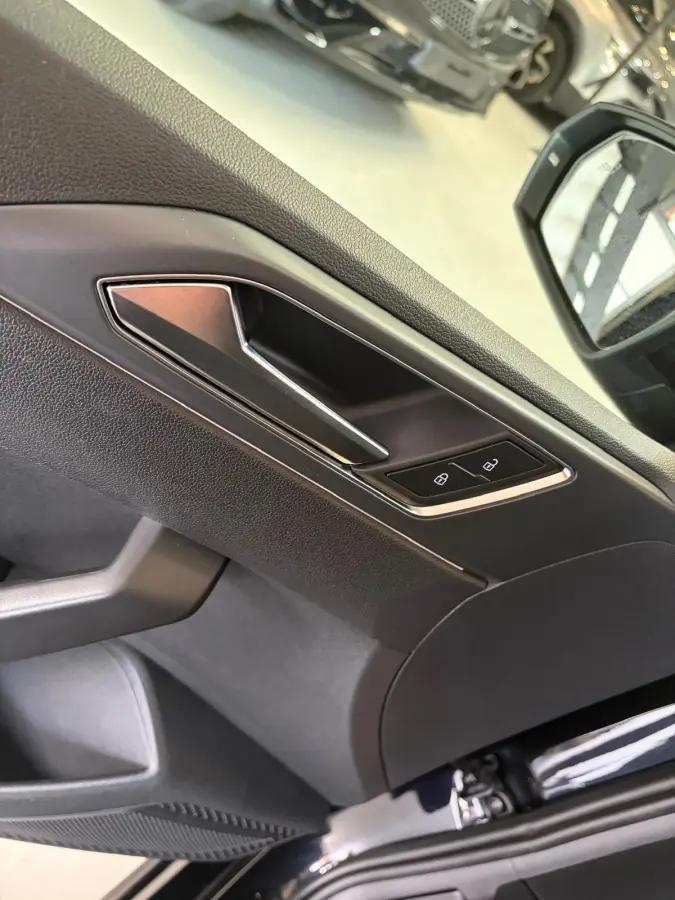 1.0 TSI R-Line Beats CAM Pano Keyles