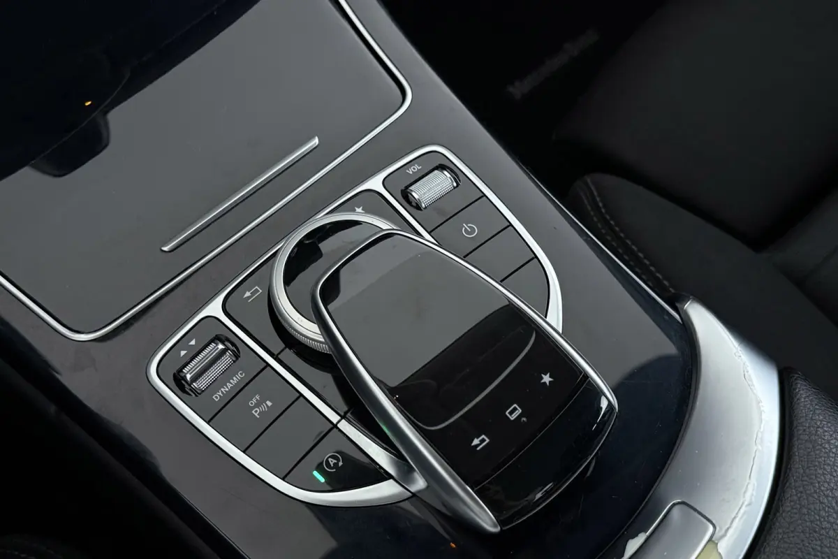 200 Ambition | Org NL | Navigatie | Cruise Control | Climate Control | Stoelverwarming |