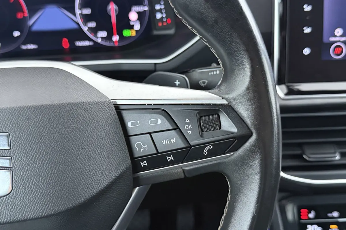 1.5 TSI FR 7p. | Trekhaak | CarPlay | Digital Cockpit | Stoelverwarming V+A | 360 Camera | Adap. Cruise |