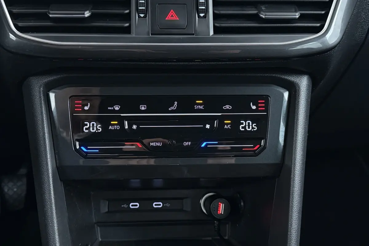1.5 TSI FR 7p. | Trekhaak | CarPlay | Digital Cockpit | Stoelverwarming V+A | 360 Camera | Adap. Cruise |