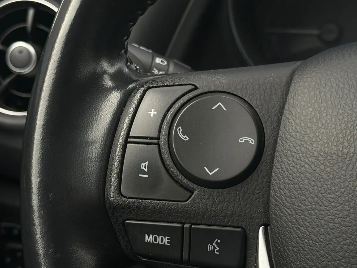 1.8 Hybrid Dynamic Navi|Camera|Dealer onderhouden