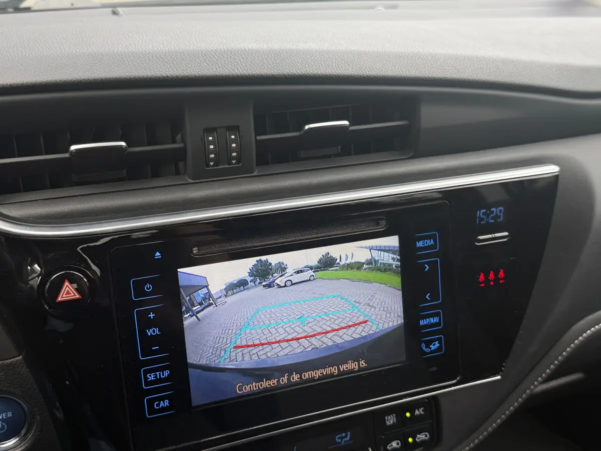 1.8 Hybrid Dynamic Navi|Camera|Dealer onderhouden