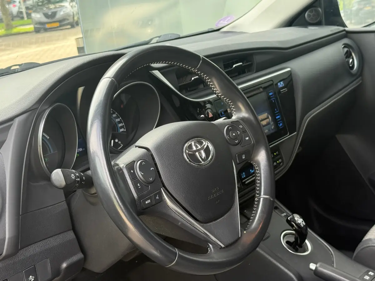 1.8 Hybrid Dynamic Navi|Camera|Dealer onderhouden