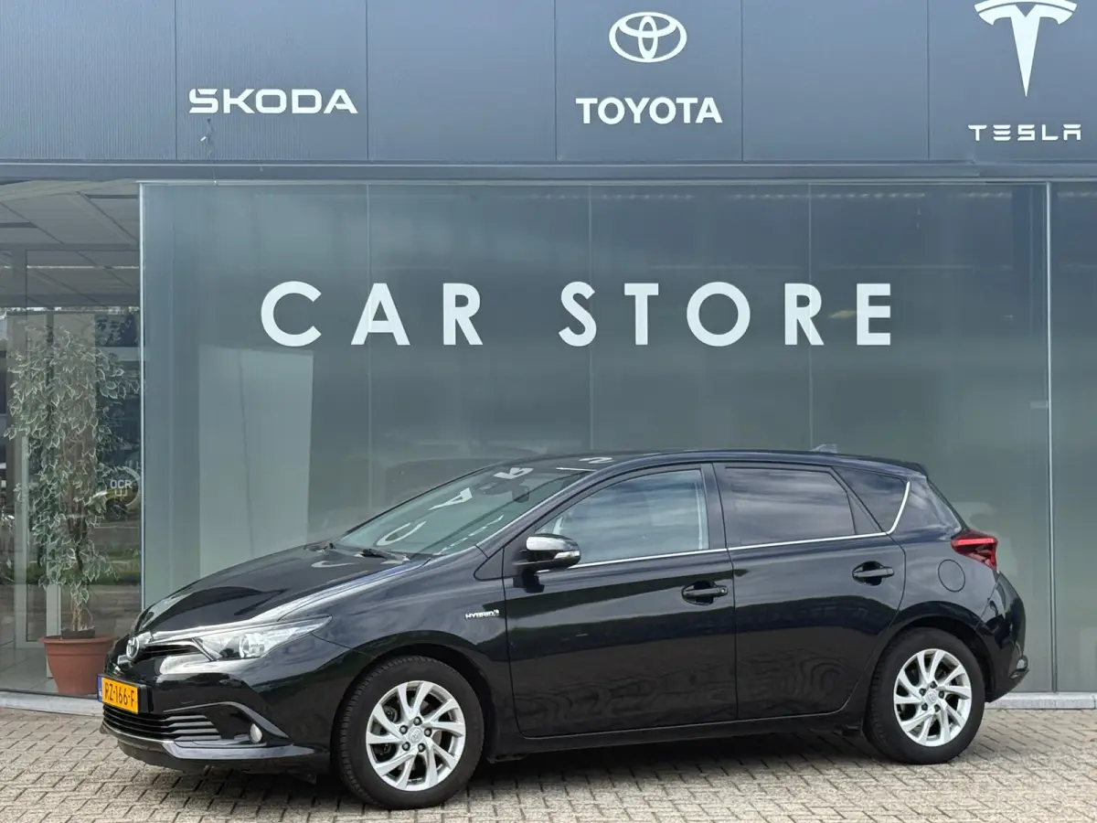 1.8 Hybrid Dynamic Navi|Camera|Dealer onderhouden