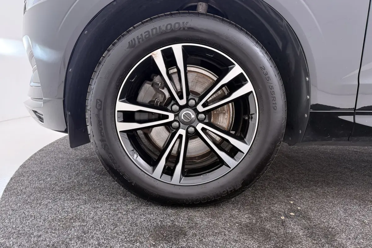 2.0 T5 Inscription | Trekhaak | Leer | 107.000 KM!! | CarPlay | Camera |