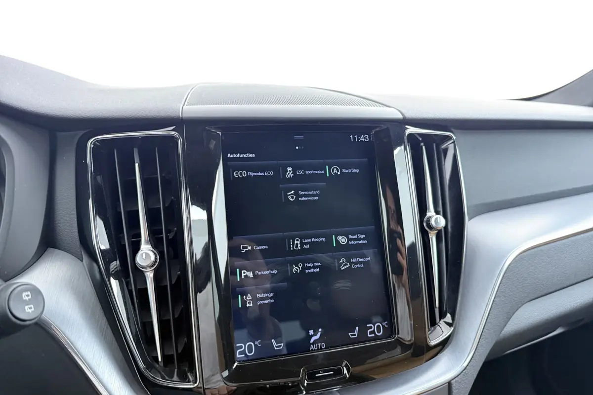 2.0 T5 Inscription | Trekhaak | Leer | 107.000 KM!! | CarPlay | Camera |