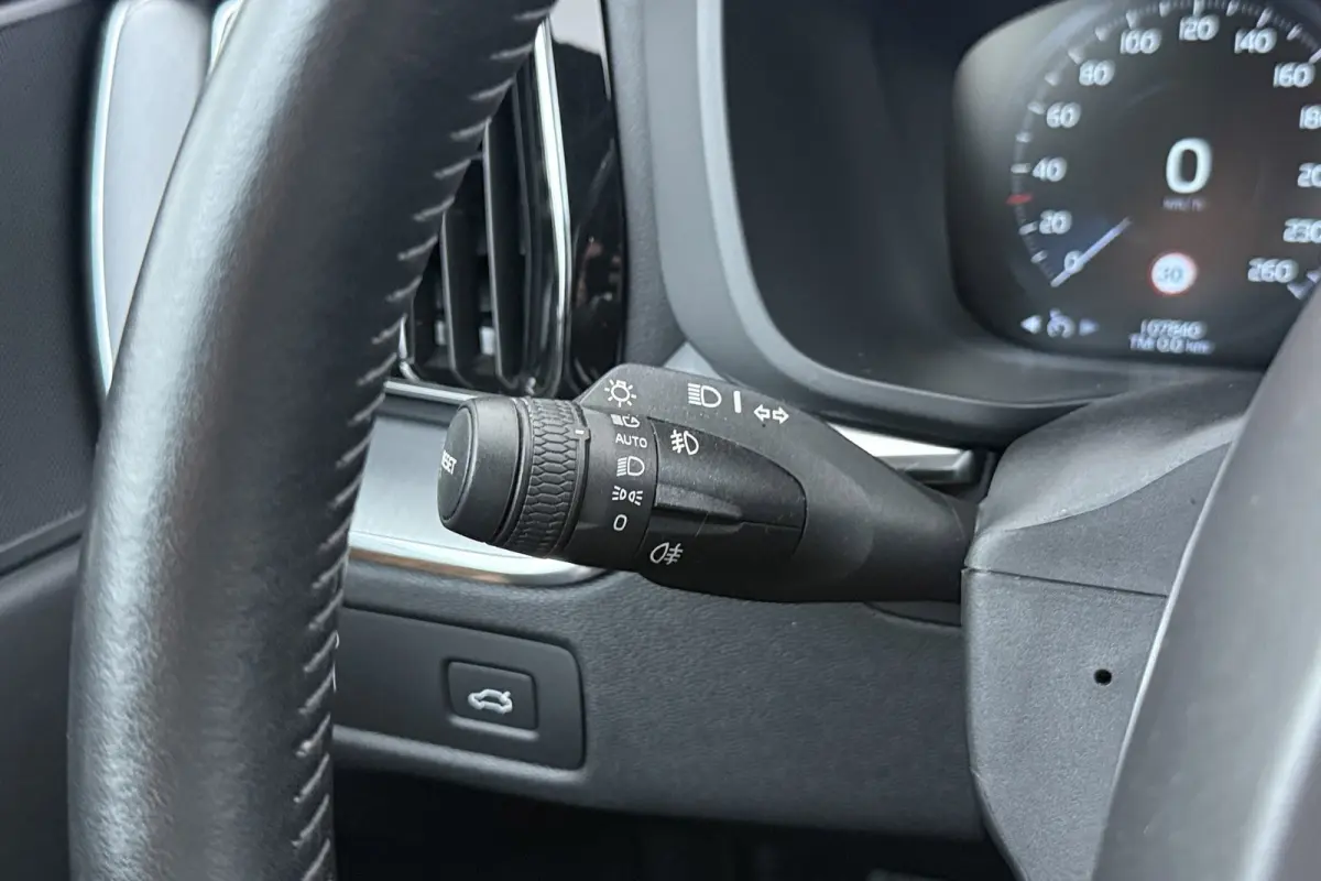 2.0 T5 Inscription | Trekhaak | Leer | 107.000 KM!! | CarPlay | Camera |