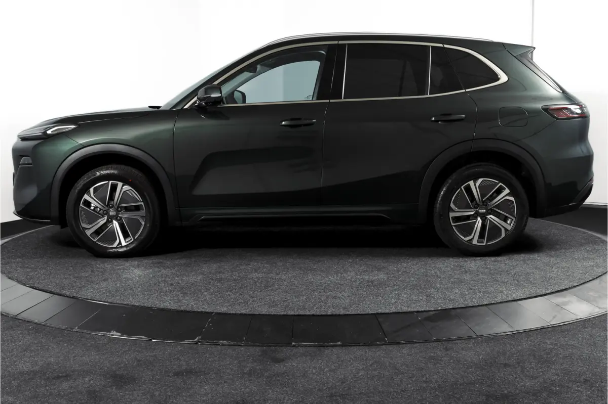 1.5 Pro PHEV | 83km Elektrisch | 360° Camera | Stoel-+Stuurverwarming | Adaptive Cruise | Leer | NAV+Carplay | 18" | 7471