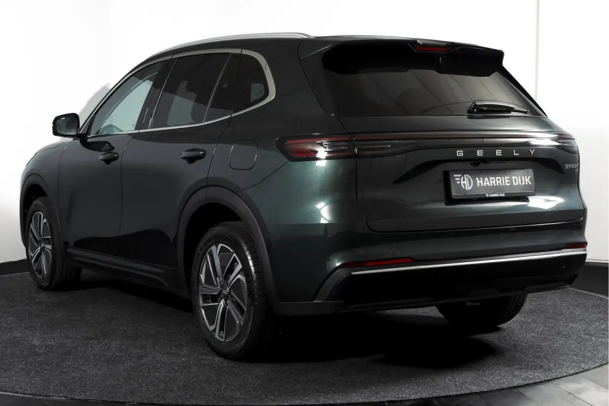 1.5 Pro PHEV | 83km Elektrisch | 360° Camera | Stoel-+Stuurverwarming | Adaptive Cruise | Leer | NAV+Carplay | 18" | 7471