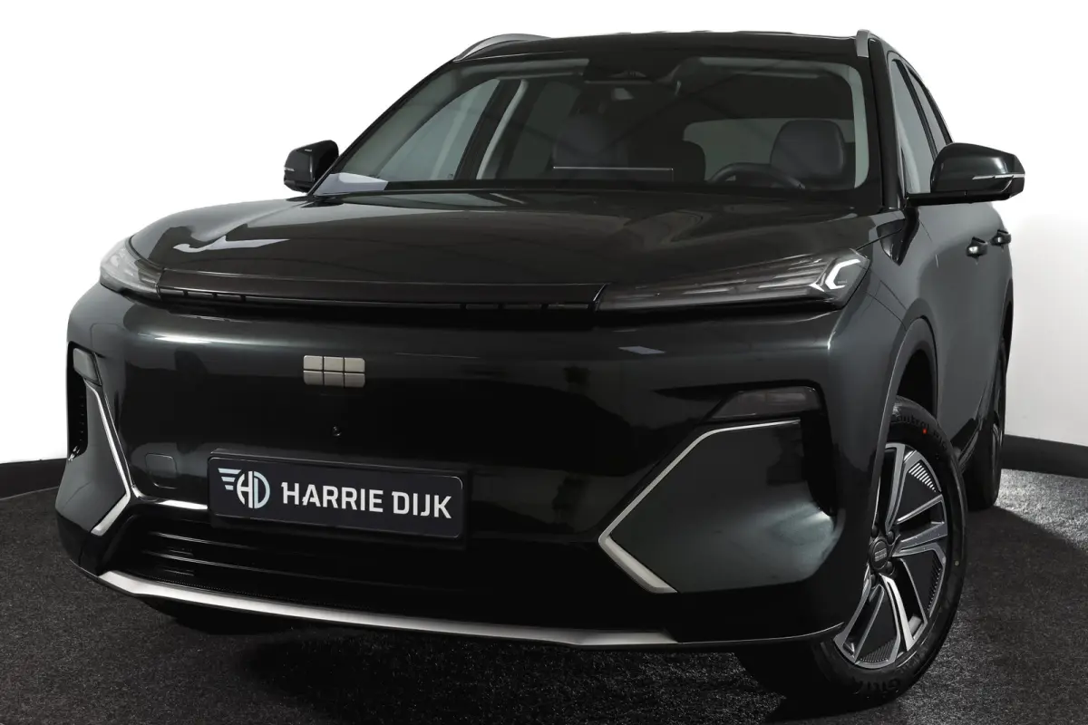 1.5 Pro PHEV | 83km Elektrisch | 360° Camera | Stoel-+Stuurverwarming | Adaptive Cruise | Leer | NAV+Carplay | 18" | 7471