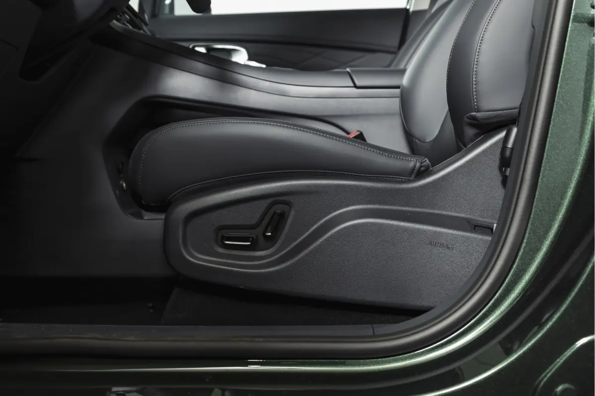 1.5 Pro PHEV | 83km Elektrisch | 360° Camera | Stoel-+Stuurverwarming | Adaptive Cruise | Leer | NAV+Carplay | 18" | 7471