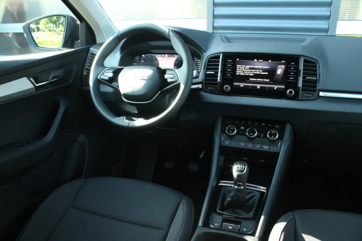 1.0 TSI 115pk Business Edition | Trekhaak Uitklapbaar | Stoelverwarming