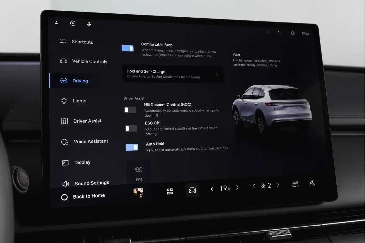 1.5 Pro PHEV | 83km Elektrisch | 360° Camera | Stoel-+Stuurverwarming | Adaptive Cruise | Leer | NAV+Carplay | 18" | 8034
