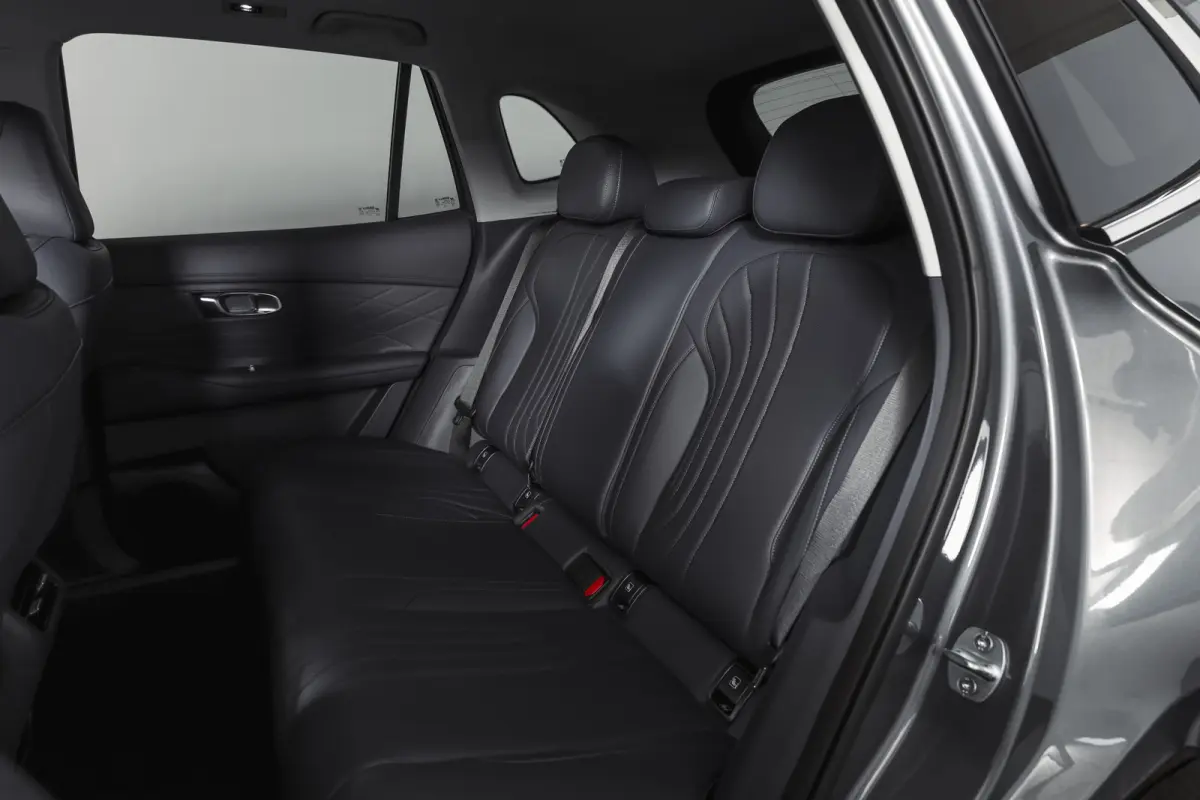 1.5 Pro PHEV | 83km Elektrisch | 360° Camera | Stoel-+Stuurverwarming | Adaptive Cruise | Leer | NAV+Carplay | 18" | 8034