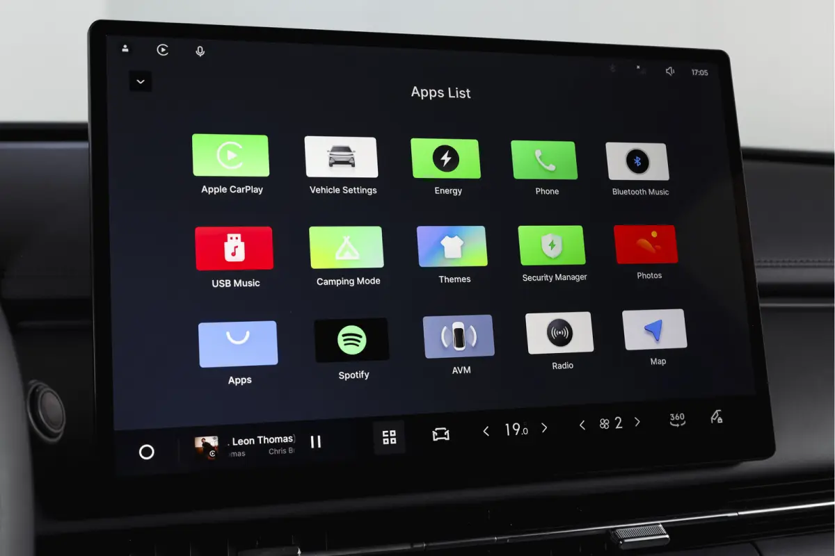 1.5 Pro PHEV | 83km Elektrisch | 360° Camera | Stoel-+Stuurverwarming | Adaptive Cruise | Leer | NAV+Carplay | 18" | 8034