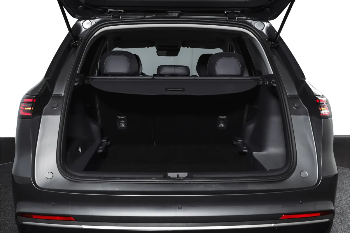 1.5 Pro PHEV | 83km Elektrisch | 360° Camera | Stoel-+Stuurverwarming | Adaptive Cruise | Leer | NAV+Carplay | 18" | 8034