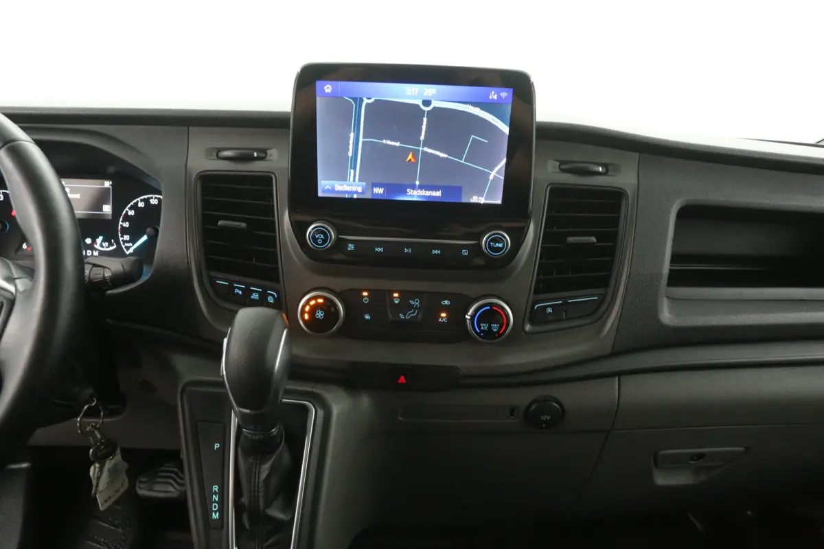 2.0 TDCI L1H1 | Automaat | Airco | Cruise | 3 Zits | Carplay | Navi | Parkeersens.
