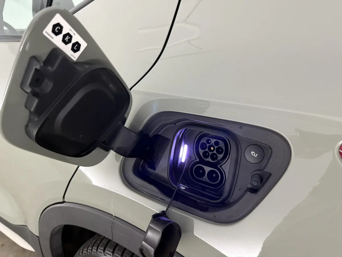 P8 AWD R-Design 78 kWh | Snelladen | SOH 91% | Pano | 360° | Virtual | H/K | Trekhaak | Carplay | Stoel/Stuurverw. | NAP