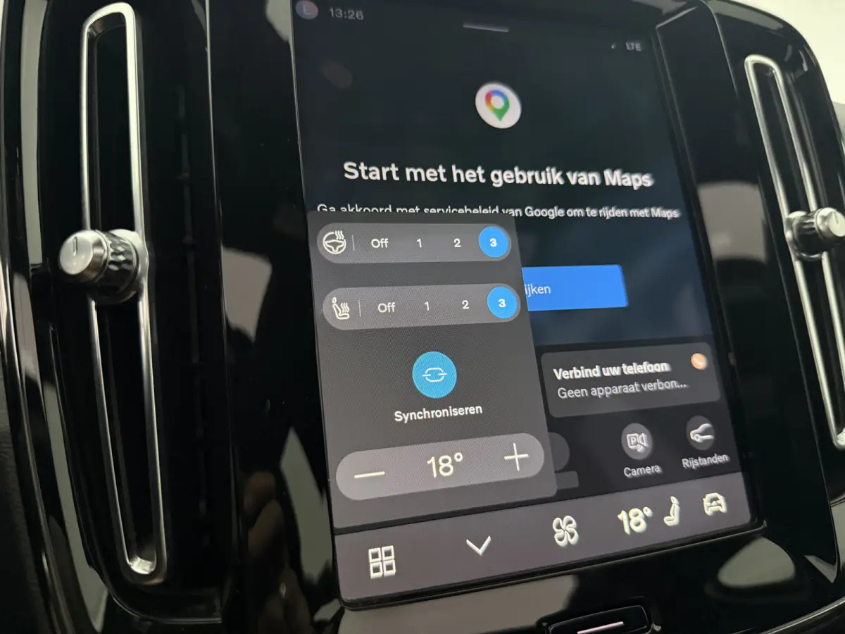 P8 AWD R-Design 78 kWh | Snelladen | SOH 91% | Pano | 360° | Virtual | H/K | Trekhaak | Carplay | Stoel/Stuurverw. | NAP