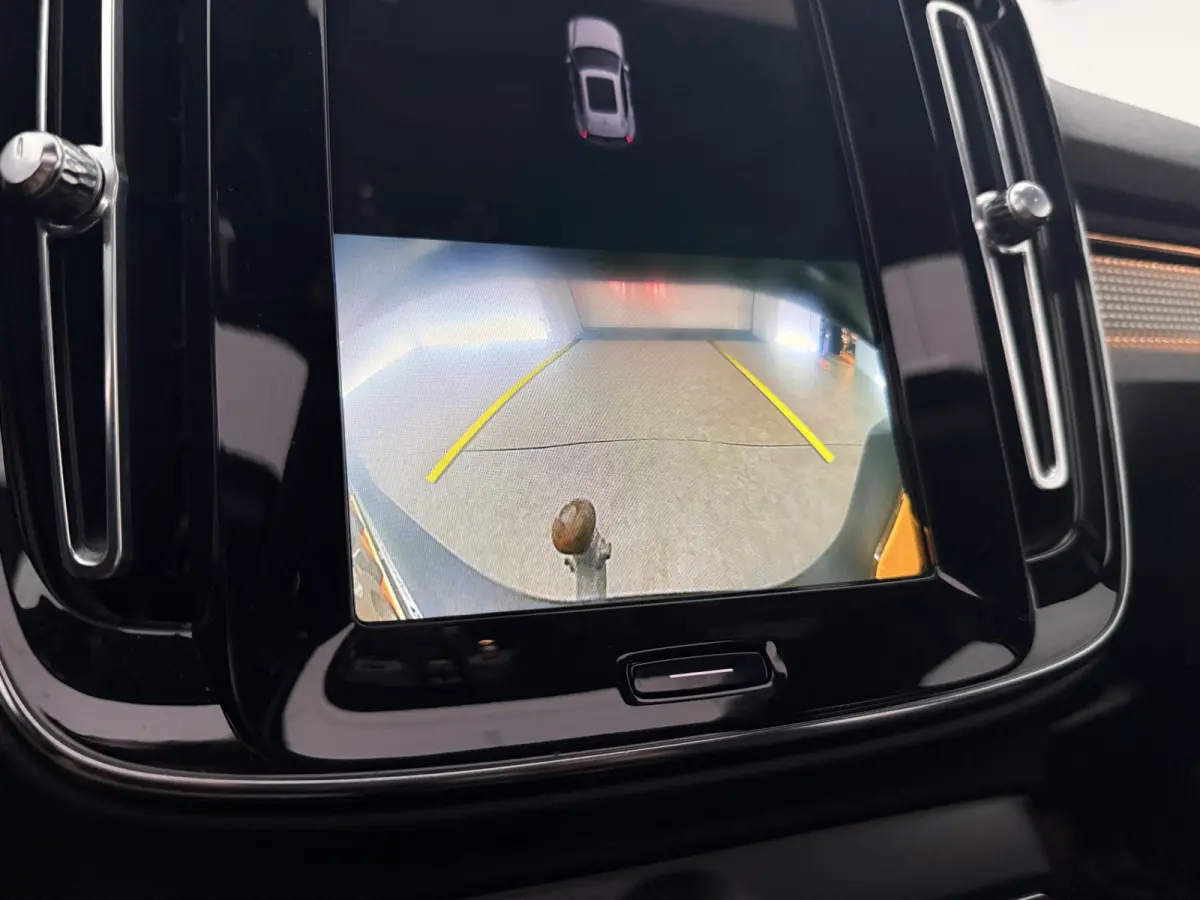 P8 AWD R-Design 78 kWh | Snelladen | SOH 91% | Pano | 360° | Virtual | H/K | Trekhaak | Carplay | Stoel/Stuurverw. | NAP